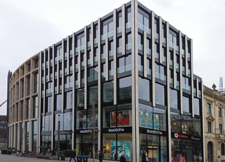 Einzelhandels-u. Bürogebäude